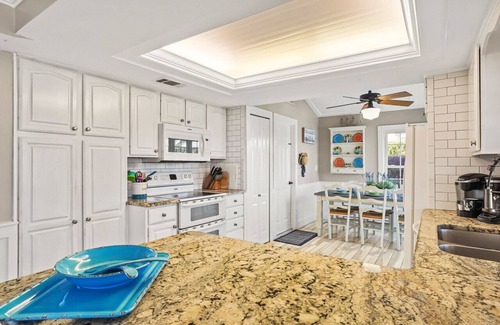 Fort Myers House | Cape Lake House Lake Front
