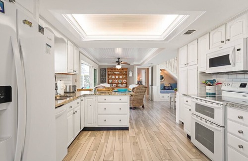 Fort Myers House | Cape Lake House Lake Front
