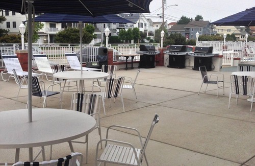Admiral Estates Condo | CAPE MAY. SUMMER ESCAPE SPOT. Take JUST STEPS to THE POOL AND TO THE OCEAN.