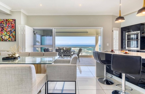 Camps Bay Villa | Cape Nights Villa - Camps Bay