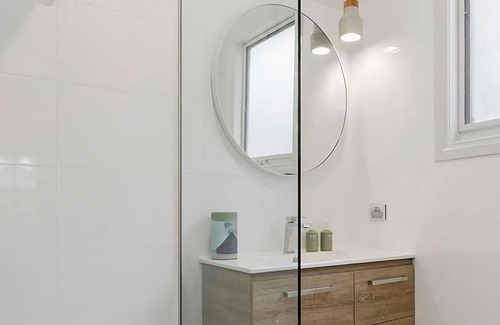 Cape Schanck House | Cape Schanck Getaway Jacuzzi Golf Course Fingal Beach