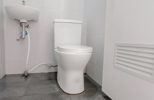 Patrang Hotel | Capital O 1176 J3 Residence Syariah