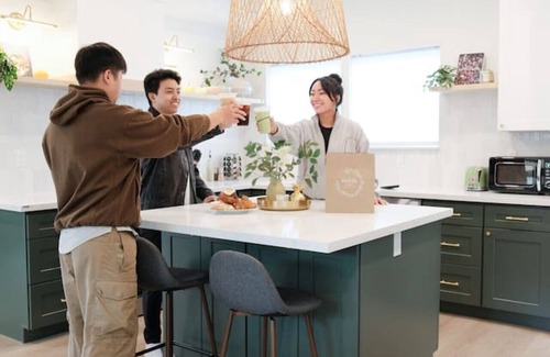 Miller Park House | Capitolium by Stay in Nest - Walk to Cap Hill/AC