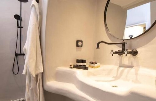 Little Venice Bed & Breakfast | CAPRI Downtown Rooms