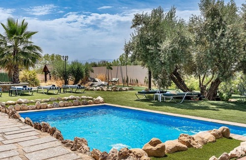Atarfe Villa | Capricho de Luna Atarfe by Ruralidays