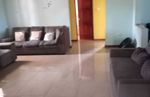 West Gate Hills Apartment | Capricorns Retreat 1 BR 1 BA furnished