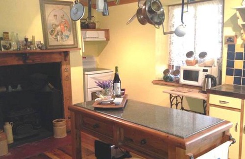 Penrice Bed & Breakfast | Capt'n Rodda's Cottage