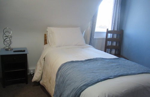 Littlestone-on-Sea Apartment | Captain Howey Hotel - Double Room