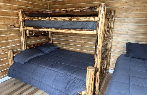 Cohoe Cabin | Captain Kirk’s Trapper Cabin