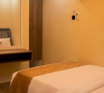 Yaba Hotel | Captain Residency