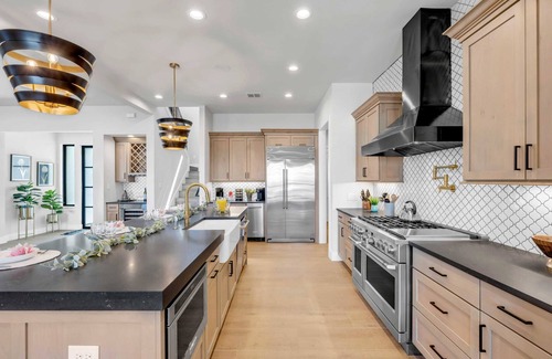 Horseshoe Bay House | Captain's Cove Retreat | Concierge Services