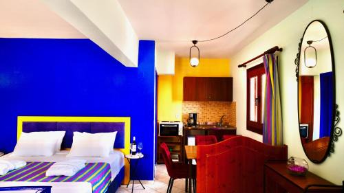 Symi Apartment | Captain's Suites