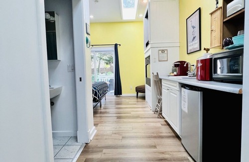 New Buffalo House | Captain Whittaker Suite 2 bedroom, 2 baths