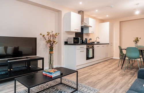 Manchester Apartment | Captivating 2-bed Apartment in Manchester