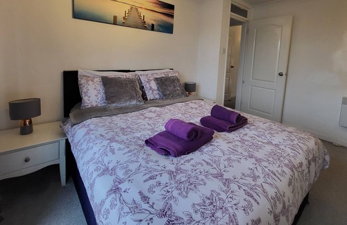 Southend-on-Sea Apartment | Captivating 2-Bed Apartment in Southend-on-Sea