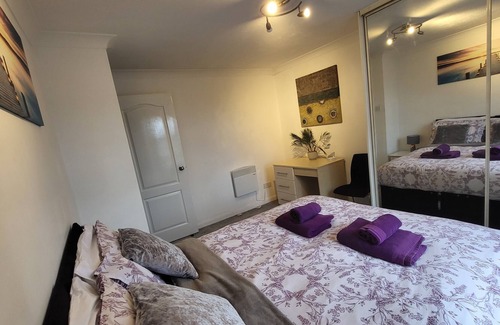 Southend-on-Sea Apartment | Captivating 2-Bed Apartment in Southend-on-Sea