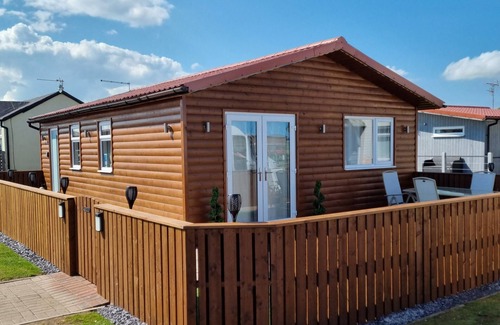Bridlington Old Town Ski Chalet | Captivatingly Stunning 2-Bed Chalet in Bridlington