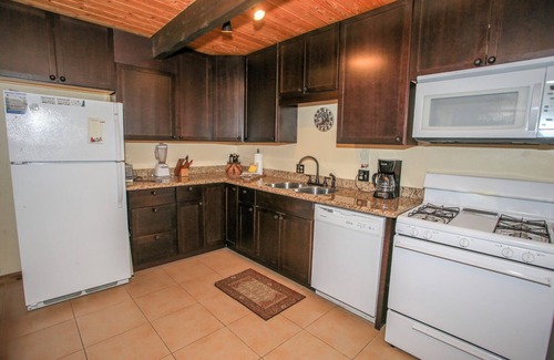 Big Bear Cabin | Cardinal Ridge