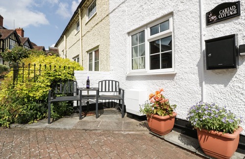 Ludwel Cottage | CARIAD COTTAGE, family friendly, character holiday cottage in Ludlow