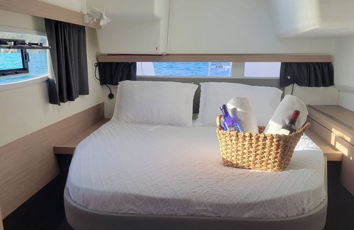 Estate Charlotte Amalie Boat Rental | Caribbean Yacht Getaway
