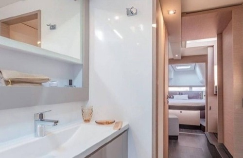 Estate Charlotte Amalie Boat Rental | Caribbean Yacht Getaway