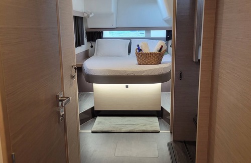 Estate Charlotte Amalie Boat Rental | Caribbean Yacht Getaway