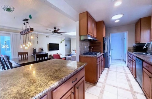 Olde Carlsbad House | Carlsbad Beach Oasis+HotTub
