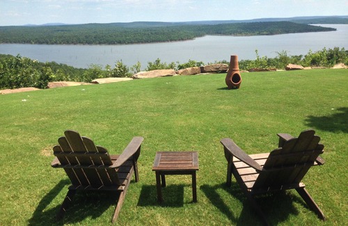 Eufaula Hotel | Carlton Landing! Stay at The Meeting House!