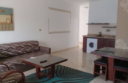 El Hadaba Apartment | Carlton Luxury Resort