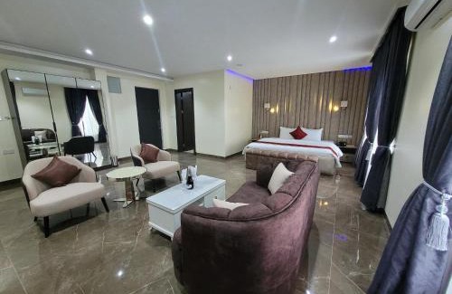 Utako Hotel | Carlton Swiss Luxury Residency