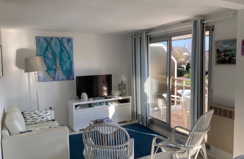 Carnac Apartment | Carnac - Appartement T3 vue sur Étang à 200m Plage Légénèse
