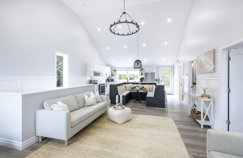 Scugog Cottage | Carnegie Beach Retreat (with Water Access)