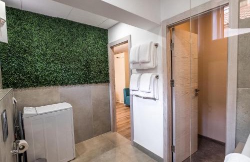 Varna City Centre Hotel | Caro Apartments & Rooms
