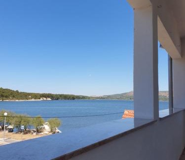 Jadrtovac Apartment | Carpe Diem