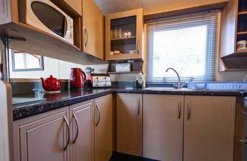 Mudeford Ski Chalet | Cartref - our home from home in Mudeford