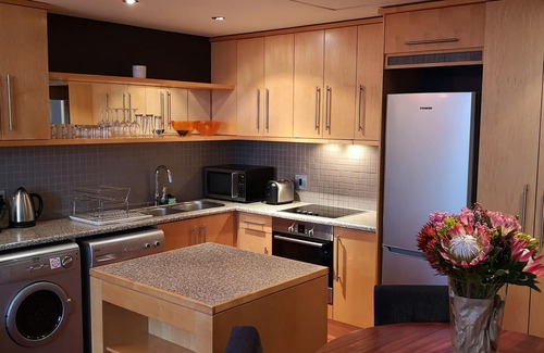 Cape Town City Centre Apartment | Cartwrights Apartments