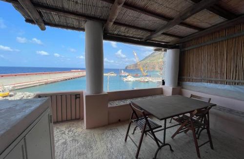 Malfa House | Casa Agave - villetta sul mare a Salina, Isole Eolie