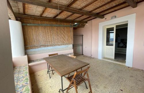 Malfa House | Casa Agave - villetta sul mare a Salina, Isole Eolie