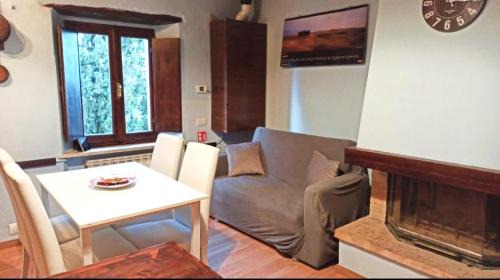 Castiglione d'Orcia Apartment | Casa al Poggio