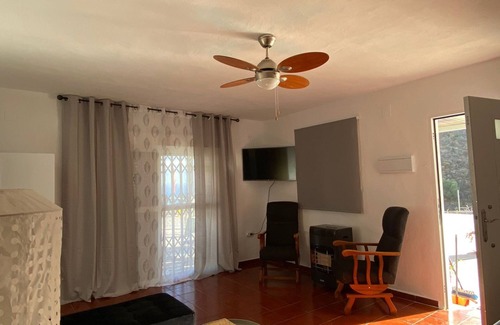 Adra Cottage | CASA AL SOL Cozy and spacious cottage with sea views in Adra