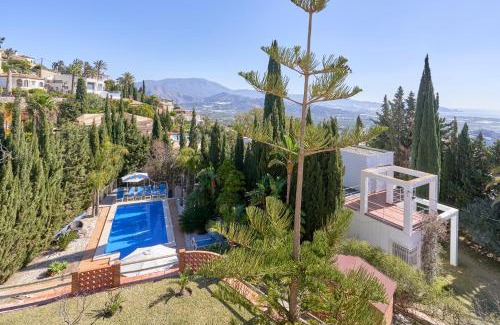 Salobrena Villa | Casa Alba