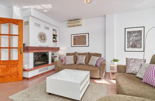 Salobrena Villa | Casa Alba