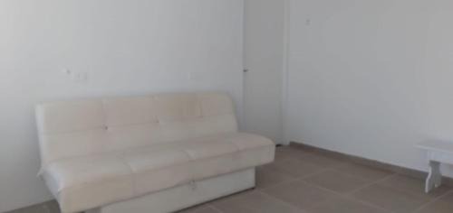 Balneario Gaivotas House | Casa Amarela, 3 Suítes, Piscina, Churrasqueira Itanhaém