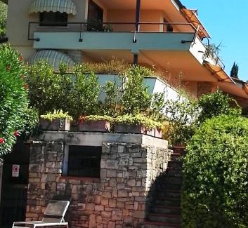 Padenghe sul Garda Bed & Breakfast | casa amigo