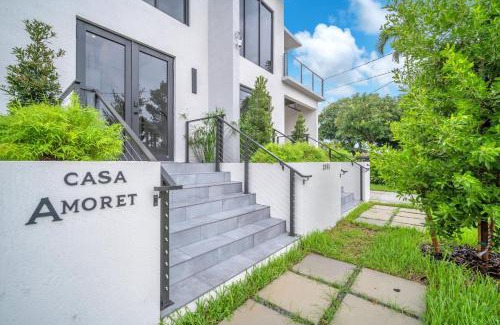 West Little Havana Apartment | Casa Amoret - Brand New Family-Friendly Retreat