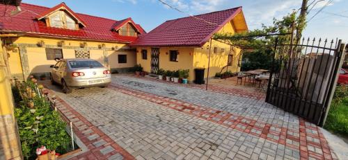 Novaci House | CASA ANDREEA