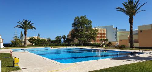 Alporchinhos Apartment | Casa Angela, 180m from the beach