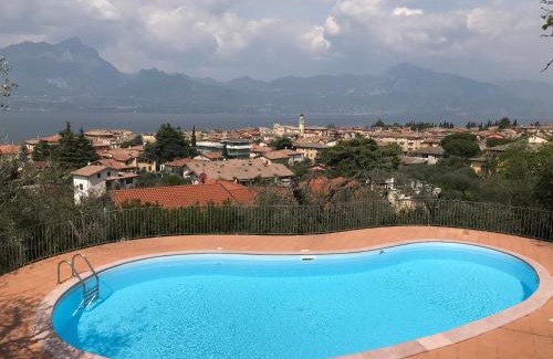Torri del Benaco Villa | Casa Antichità