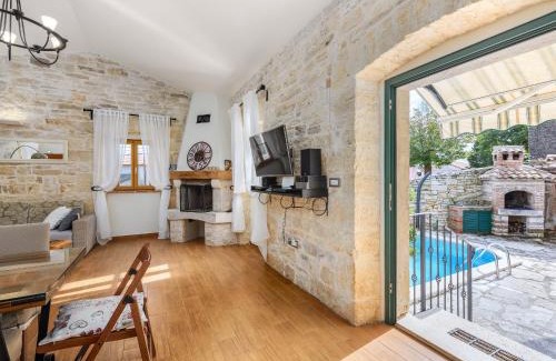 Tinjan Villa | Casa Antignana
