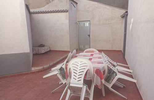 Navahermosa House | Casa antigua en Navahermosa